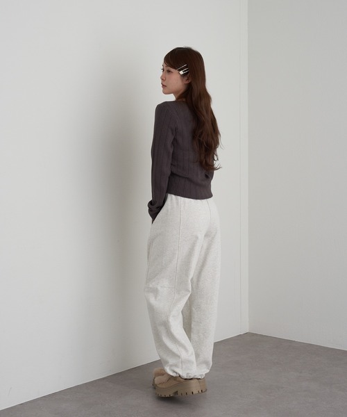 RAY CASSIN(レイカズン)の「ルーズスウェットパンツ(スウェットパンツ・レディース・ホワイト系その他/ブラック系その他2/ブラウン系その他2・FREE)」の21枚目の写真
