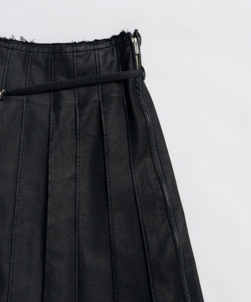 MAISON SPECIAL（メゾンスペシャル）の「Vegan Leather Midi-length Skirt / ヴィーガンレザーミモレスカート（スカート・レディース・ブラック/ブラウン・38/36）」の9枚目の写真