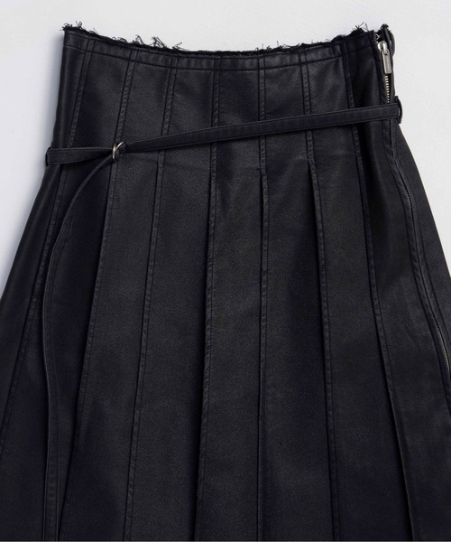 MAISON SPECIAL（メゾンスペシャル）の「Vegan Leather Midi-length Skirt / ヴィーガンレザーミモレスカート（スカート・レディース・ブラック/ブラウン・38/36）」の10枚目の写真