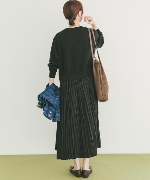 ITEMS URBANRESEARCH(アイテムズ アーバンリサーチ)の「プリーツドッキングワンピース(ワンピース・レディース・グレー系その他/ブラック・FREE)」の4枚目の写真