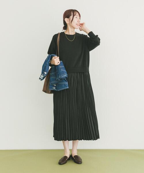 ITEMS URBANRESEARCH(アイテムズ アーバンリサーチ)の「プリーツドッキングワンピース(ワンピース・レディース・グレー系その他/ブラック・FREE)」の6枚目の写真