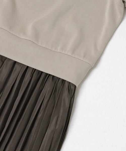 ITEMS URBANRESEARCH(アイテムズ アーバンリサーチ)の「プリーツドッキングワンピース(ワンピース・レディース・グレー系その他/ブラック・FREE)」の19枚目の写真