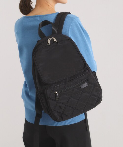 ITS'DEMO（イッツデモ）の「【10ポケット／A4】収納アドバイザーキルトリュック（バックパック/リュック・レディース・カーキ/ブラック/ナチュラル・00）」の2枚目の写真