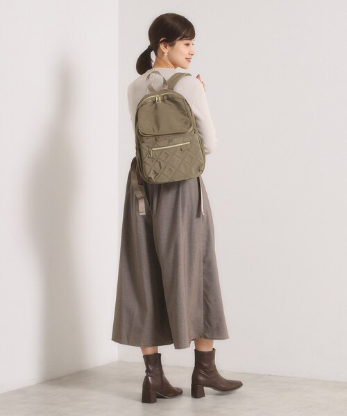 ITS'DEMO（イッツデモ）の「【10ポケット／A4】収納アドバイザーキルトリュック（バックパック/リュック・レディース・カーキ/ブラック/ナチュラル・00）」の20枚目の写真