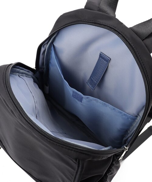 ITS'DEMO（イッツデモ）の「【10ポケット／A4】収納アドバイザーキルトリュック（バックパック/リュック・レディース・カーキ/ブラック/ナチュラル・00）」の7枚目の写真