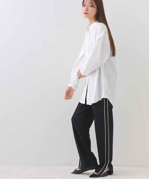 OMNES(オムネス)の「ブロードオーバーサイズレギュラーカラー 長袖シャツブラウス(シャツ/ブラウス・レディース・ブルー/ブラック/ライトベージュ/マルチ/ホワイト/ホワイト系その他・FREE)」の8枚目の写真