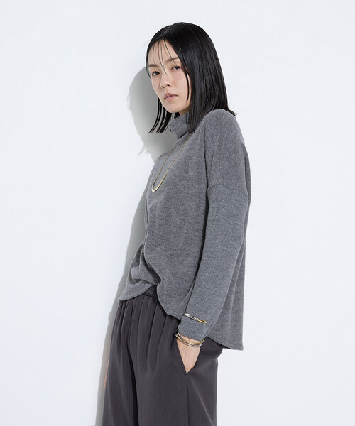 K.T KIYOKO TAKASE（キヨコタカセ）の「ウールブークレー  ボトルネックプルオーバー（Tシャツ/カットソー・レディース・トップグレー/グレー系その他/ブルー系その他/キナリ・9号）」の3枚目の写真