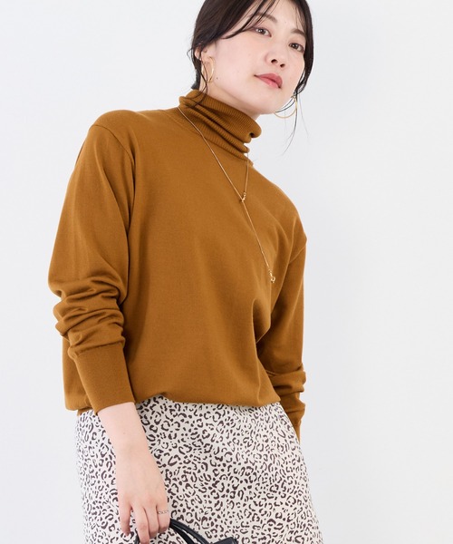 MICA&DEAL（マイカ＆ディール）の「16Gタートルネックプルオーバー〈アンサンブル対応〉（ニット/セーター・レディース・キャメル/レッド/ブラック/オフホワイト・FREE）」の4枚目の写真