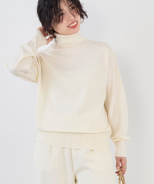 MICA&DEAL（マイカ＆ディール）の「16Gタートルネックプルオーバー〈アンサンブル対応〉（ニット/セーター・レディース・キャメル/レッド/ブラック/オフホワイト・FREE）」の7枚目の写真