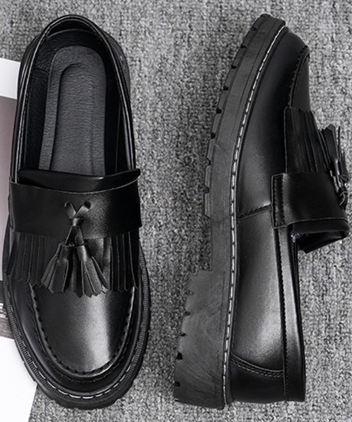 【@Shi】　ブラックレザー厚底ローファー 軽量】タッセル付き厚底ローファー（ローファー）｜SHEPP（シープ）の