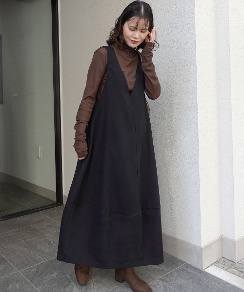 CORNERS(コーナーズ)の「起毛ツイルランタンシルエットVネックジャンスカ(ワンピース・レディース・ブラウン/ブラック/チャコールグレー・M)」の12枚目の写真