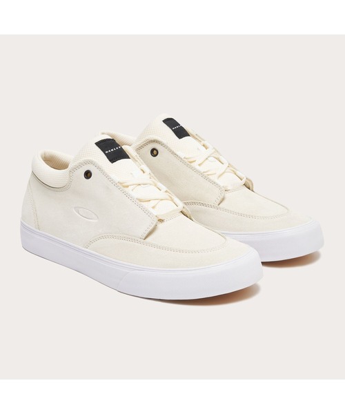 OAKLEY（オークリー）の「オークリー BANKS LOW/ スニーカー/ ローカット/MENS/メンズ/スケートボード/カジュアル/OAKLEY（スニーカー・メンズ・オフホワイト・9.5/8.5/7.5/9）」の2枚目の写真
