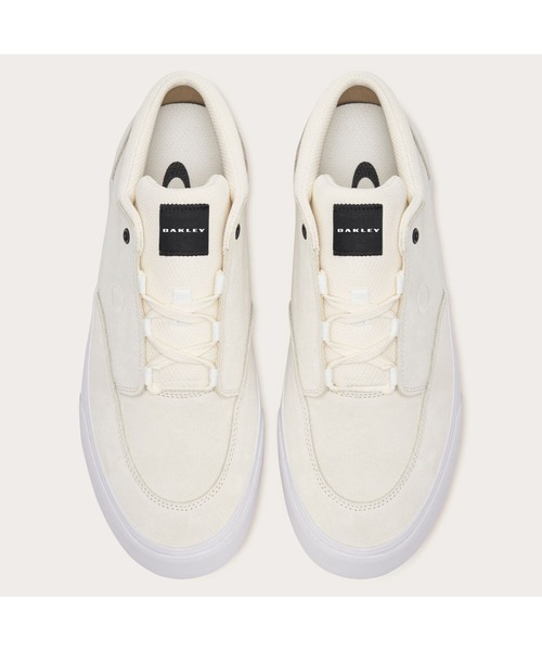 OAKLEY（オークリー）の「オークリー BANKS LOW/ スニーカー/ ローカット/MENS/メンズ/スケートボード/カジュアル/OAKLEY（スニーカー・メンズ・オフホワイト・9.5/8.5/7.5/9）」の3枚目の写真