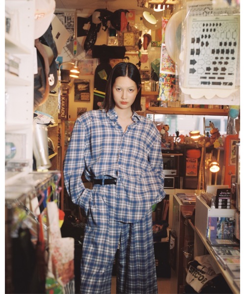 HOLIDAY（ホリデイ）の「CHECK DRAWSTRINGS SUPER WIDE PANTS チェックドローストリングススーパーワイドパンツ（スラックス・レディース・ブルー・ONE SIZE）」の7枚目の写真