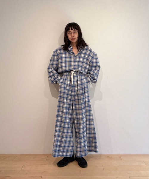 HOLIDAY（ホリデイ）の「CHECK DRAWSTRINGS SUPER WIDE PANTS チェックドローストリングススーパーワイドパンツ（スラックス・レディース・ブルー・ONE SIZE）」の9枚目の写真