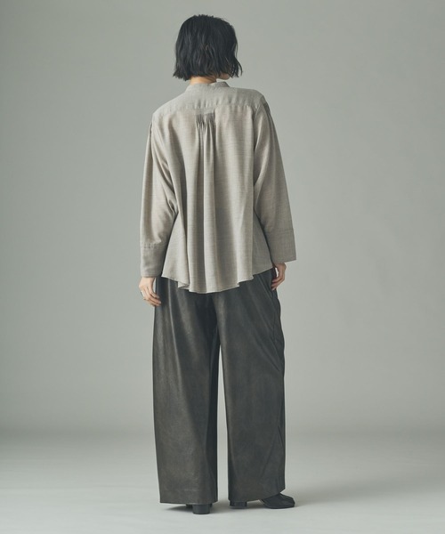 Curensology（カレンソロジー）の「Curensology(カレンソロジー)/ウールMIXビエラフリルブラウス（シャツ/ブラウス・レディース・ネイビー/ベージュ/オフホワイト・FREE）」の15枚目の写真