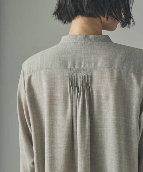 Curensology（カレンソロジー）の「Curensology(カレンソロジー)/ウールMIXビエラフリルブラウス（シャツ/ブラウス・レディース・ネイビー/ベージュ/オフホワイト・FREE）」の18枚目の写真