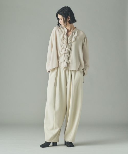 Curensology（カレンソロジー）の「Curensology(カレンソロジー)/ウールMIXビエラフリルブラウス（シャツ/ブラウス・レディース・ネイビー/ベージュ/オフホワイト・FREE）」の7枚目の写真