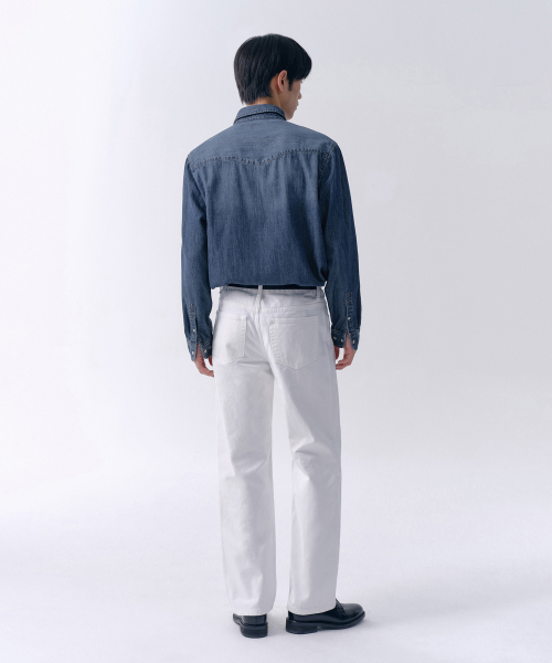 MUSINSA STANDARD（ムシンサスタンダード）の「ストレートデニムパンツ[ホワイト]（デニムパンツ・メンズ・その他・40/38/42/36/34/32/30/31/33/26/27/28/29）」の4枚目の写真