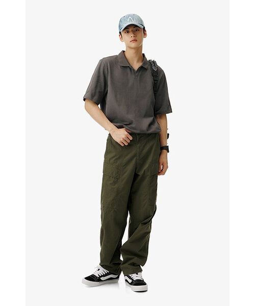 MUSINSA STANDARD（ムシンサスタンダード）の「スリットネックピケポロシャツ[ガンメタル]（ポロシャツ・メンズ・その他・SMALL/MEDIUM/LARGE/X-LARGE/XX-LARGE）」の6枚目の写真