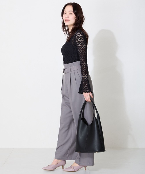 MISCH MASCH(ミッシュマッシュ)の「ショルダーホーボーバッグ(ハンドバッグ・レディース・ブラック/ホワイト・フリ-)」の15枚目の写真