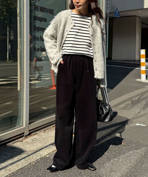 fredy emue（フレディエミュ）の「コーデュロイドロストイージーパンツ（その他パンツ・レディース・ブラック/オフホワイト/ベージュ・36/38）」の6枚目の写真