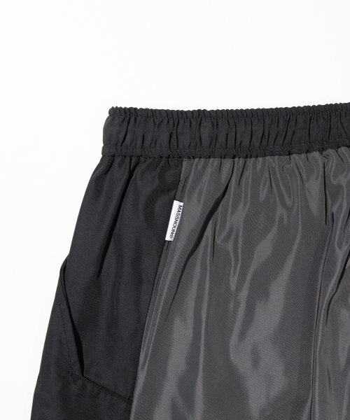 MASSNOUN(マスノウン)の「バルーンポケットディビジョンショートパンツ MSHSP001-BK(その他パンツ・レディース・その他・MEDIUM/LARGE)」の4枚目の写真