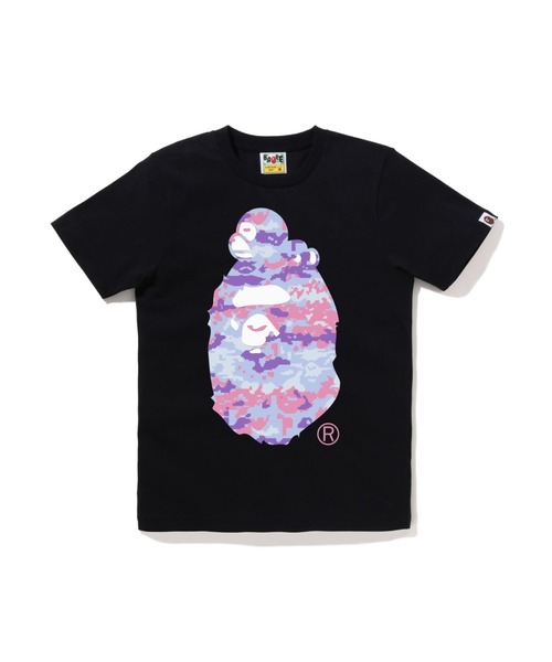 A BATHING APE（アベイシングエイプ）の「MULTI PIXEL CAMO MILO ON BIG APE TEE（Tシャツ/カットソー・レディース・ブラック系その他5/ブラック×グリーン/ホワイト系その他5/ホワイト×グリーン・X-SMALL/MEDIUM/SMALL/XX-SMALL）」の4枚目の写真