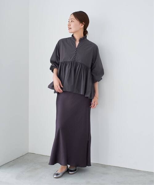 IENA(イエナ)の「《追加15》ダブルサテンスカート(スカート・レディース・ブラック/ブラウン/ホワイト系その他・34/36/38/40)」の13枚目の写真