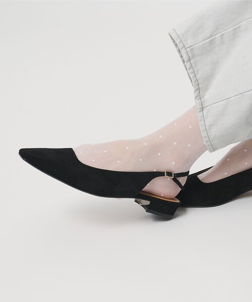 UNITED ARROWS(ユナイテッドアローズ)の「スエード スリングバック サンダル(サンダル・レディース・ブラック/ブラウン系・35h/37/36/37h/35/38/36h)」の3枚目の写真