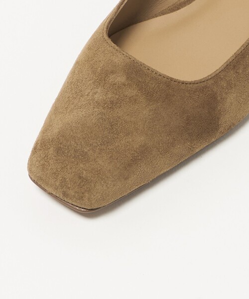 UNITED ARROWS(ユナイテッドアローズ)の「スエード スリングバック サンダル(サンダル・レディース・ブラック/ブラウン系・35h/37/36/37h/35/38/36h)」の20枚目の写真