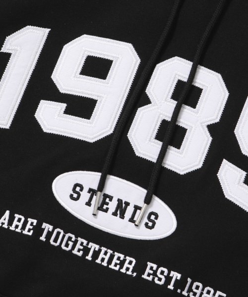 STENDS（ステンズ）の「[M~4XL] オリジナル1985フードパーカー_ブラック（パーカー・レディース・その他・LARGE/MEDIUM/X-LARGE/XXX-LARGE/XXXX-LARGE）」の7枚目の写真