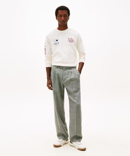 TOMMY HILFIGER(トミーヒルフィガー)の「モダンアスレチックロングスリーブTシャツ(Tシャツ/カットソー・メンズ・ブラック/ホワイト/レッド・SMALL/LARGE/MEDIUM/X-LARGE)」の5枚目の写真