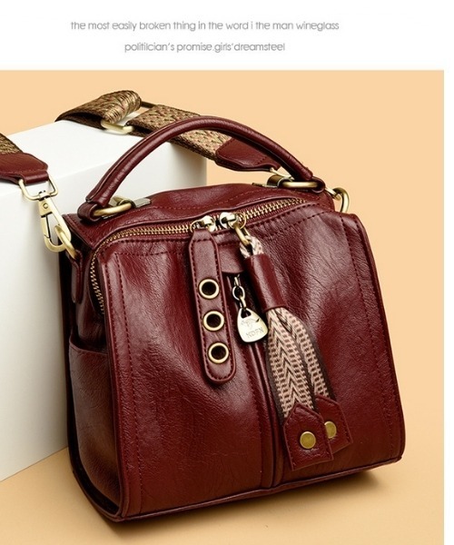 セール】カジュアルレザータッチ 2WAYバッグ（ショルダーバッグ