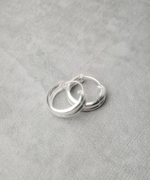 ARCHIVER（アーカイバ）の「●silver925 プレーンデザインピアス●（ピアス（両耳用）・メンズ・その他/その他1・MEDIUM/LARGE/X-LARGE/XX-LARGE/SMALL）」の5枚目の写真