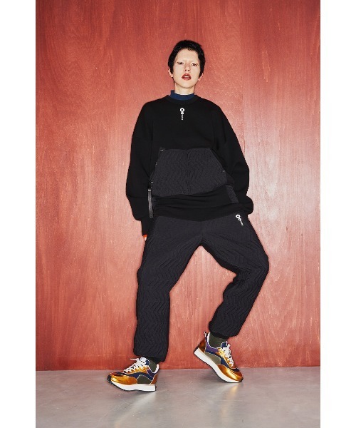 セール】QUILTING DOCKING SWEAT LOGO TOP（スウェット）｜OMMO