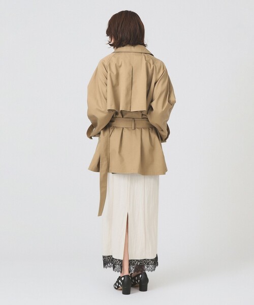Ray BEAMS（レイビームス）の「オーバーサイズ ハーフ トレンチ コート（トレンチコート・レディース・ブラウン系その他3・ONE SIZE）」の4枚目の写真