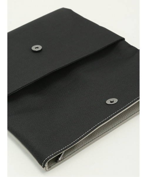 m.f.editorial(エムエフエディトリアル)の「クラッチ バッグ メンズ 鞄 2WAY ショルダー 合成皮革 コンビ 切替 杢ポリ×サフィアーノ 型押し(クラッチバッグ・メンズ・ブラック/グレー系その他2・FREE)」の11枚目の写真