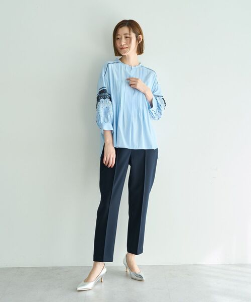 YECCA VECCA（イェッカヴェッカ）の「ストレッチピンタックパンツ（その他パンツ・レディース・ライトベージュ/ネイビー・S/M）」の13枚目の写真