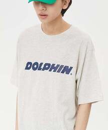 DOLPHIN WAVE APPAREL（ドルフィンウェーブアパレル）の「ドルフィンアセンティックロゴTシャツ（Tシャツ/カットソー）」