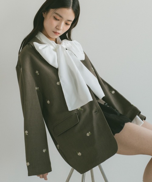 VANNIE U(ヴァニーユー)の「ボウタイブラウス(シャツ/ブラウス・レディース・ホワイト/ブルー・FREE)」の9枚目の写真