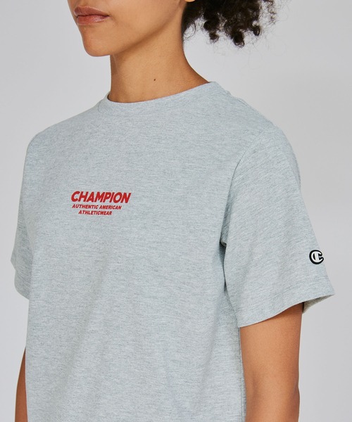Champion(チャンピオン)の「【Champion/チャンピオン】レディース ショートスリーブTシャツ(Tシャツ/カットソー・レディース・グレイッシュブルー/ホワイト/ブラック/グレー・LARGE/MEDIUM)」の5枚目の写真