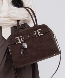 mellowneon（メロウネオン）の「A4スウェードライクベルトボストンバッグ（ボストンバッグ）」