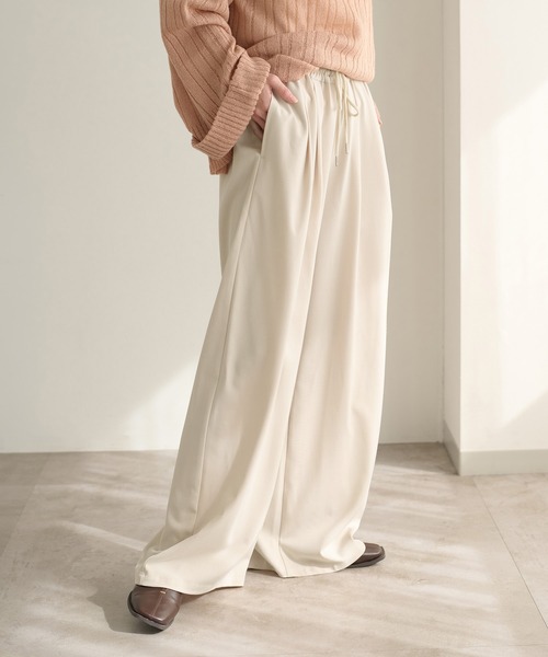 apres jour clair（アプレジュールクレア）の「【接触冷感】【UVカット】コクーンイージーパンツ【apres jour clair】（スラックス・レディース・ホワイト系その他/ダークブラウン/ベージュ/グレー/ブラウン系その他/アイボリー・SMALL/MEDIUM/LARGE）」の12枚目の写真