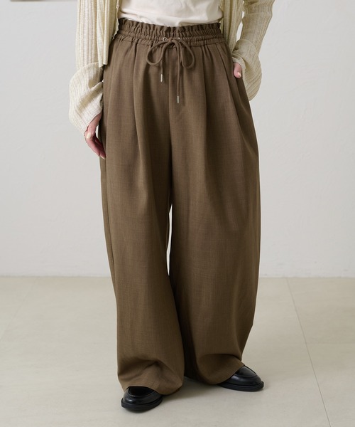 apres jour clair（アプレジュールクレア）の「【接触冷感】【UVカット】コクーンイージーパンツ【apres jour clair】（スラックス・レディース・ホワイト系その他/ダークブラウン/ベージュ/グレー/ブラウン系その他/アイボリー/ブラック系その他/ホワイト系その他2・SMALL/MEDIUM/LARGE）」の22枚目の写真
