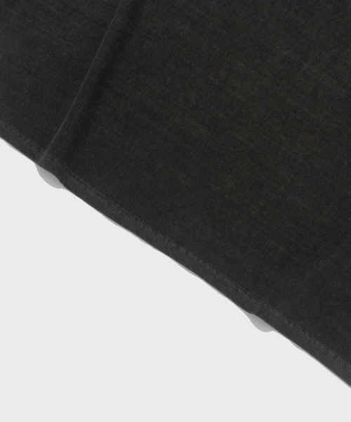CARGOBROS FOR WOMAN（カーゴブロスフォーウィメン）の「ピグメントシボリオーバーフィット長袖Tシャツ（チャコール）（Tシャツ/カットソー・レディース・その他・FREE）」の5枚目の写真