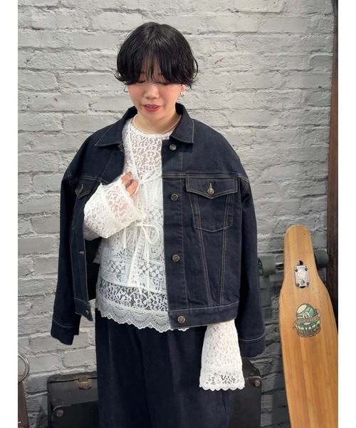 Te chichi(テチチ)の「デニムジャケット《2026 spring catalog item》(ノーカラージャケット・レディース・ネイビー/ブルー・F)」の5枚目の写真