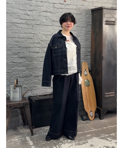 Te chichi(テチチ)の「デニムジャケット《2026 spring catalog item》(ノーカラージャケット・レディース・ネイビー/ブルー・F)」の8枚目の写真