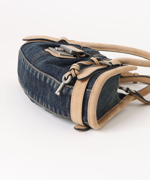 MARC JACOBS(マークジェイコブス)の「DENIM SUEDE CRISTINA SMALL SATCHEL/ザ デニム スエード クリスティーナ スモール サッチェル(ショルダーバッグ・レディース・ブルー系その他・ONE SIZE)」の8枚目の写真