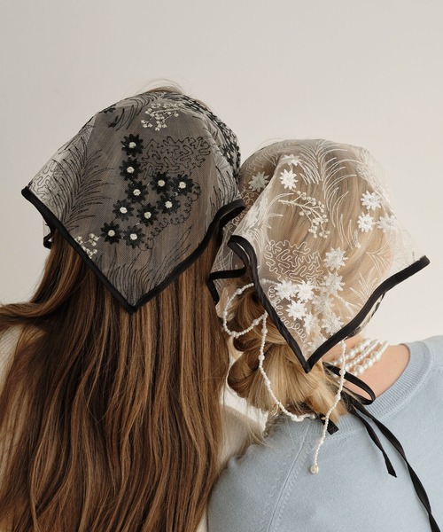 ZAKKA-BOX(ザッカボックス)の「クラッシーレースラップ(バンダナ/スカーフ・レディース・ブラック/ホワイト×ブラック・FREE)」の11枚目の写真